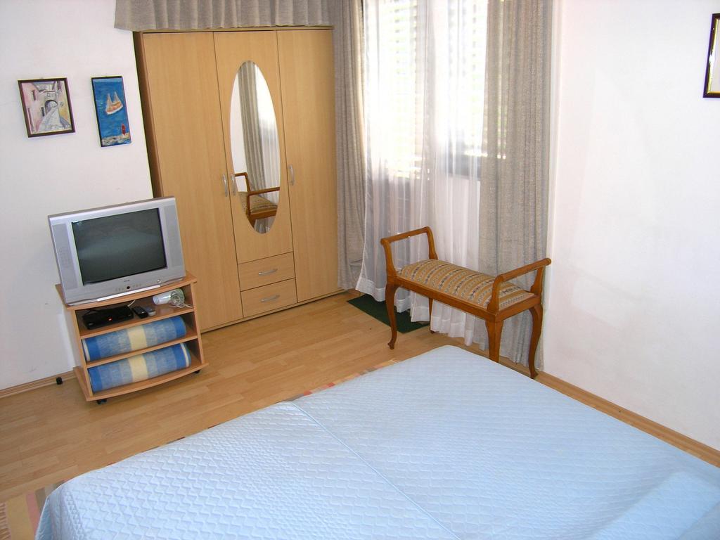 Apartmani Plach 크르크 외부 사진
