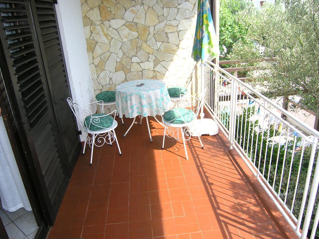 Apartmani Plach 크르크 외부 사진