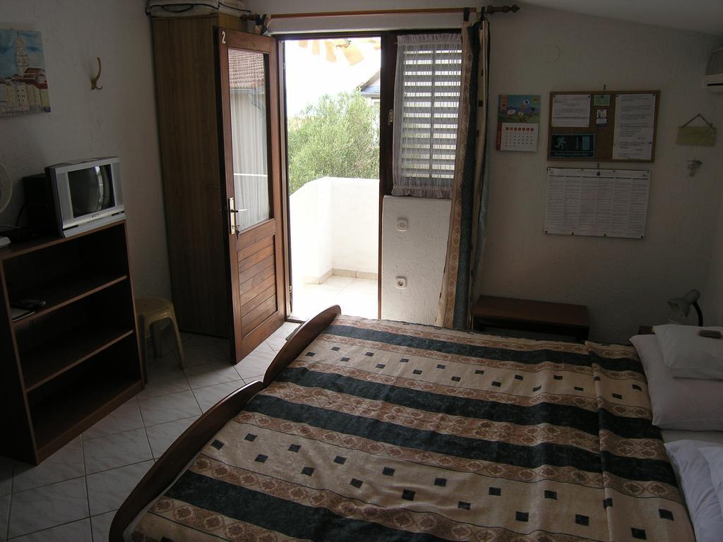 Apartmani Plach 크르크 외부 사진